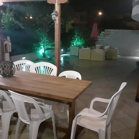 Alegria Apartment Nea Iraklitsa